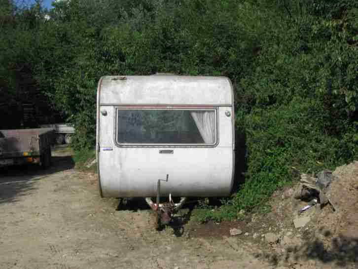 Alter Wohnwagen