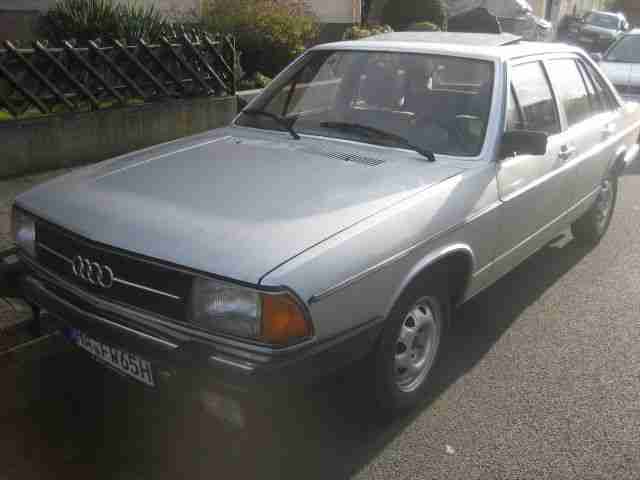 Audi 100