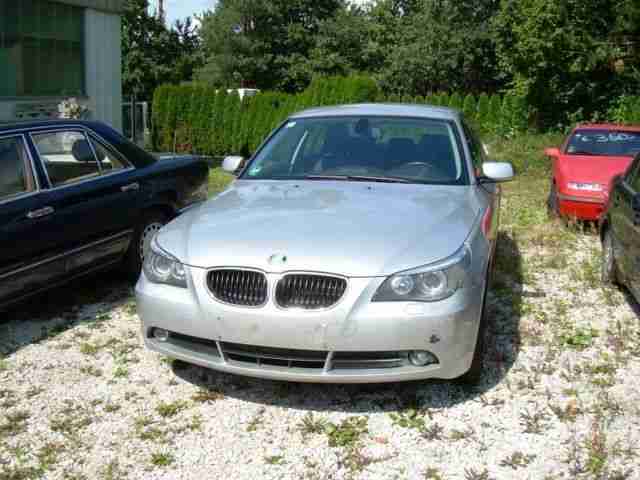 BMW 520i