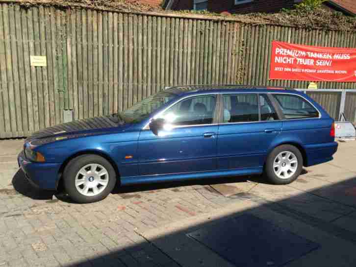 BMW 525i (E39)