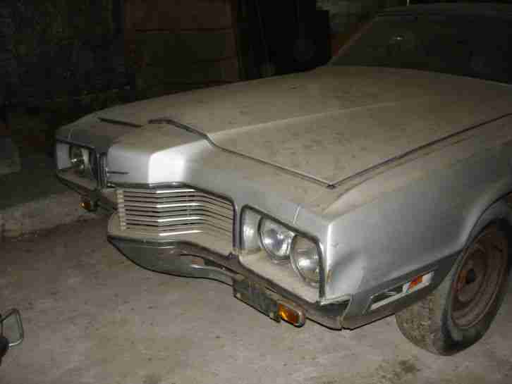 Ford Thunderbird