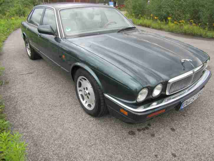 Jaguar X 300