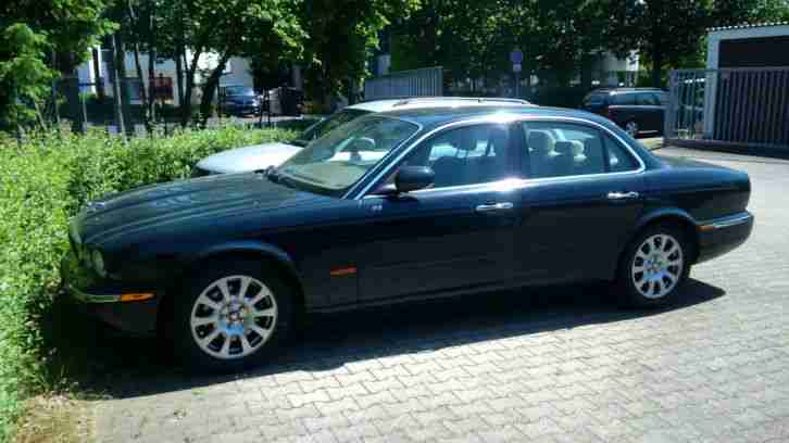 Jaguar X 350