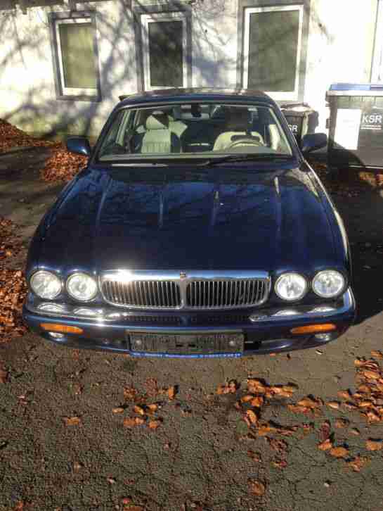 Jaguar XJ 8