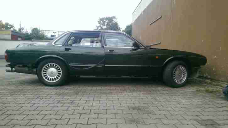 Jaguar XJ8 Ersatzteilträger!