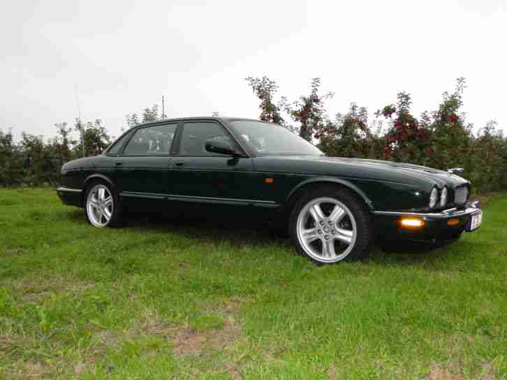 Jaguar XJR X308
