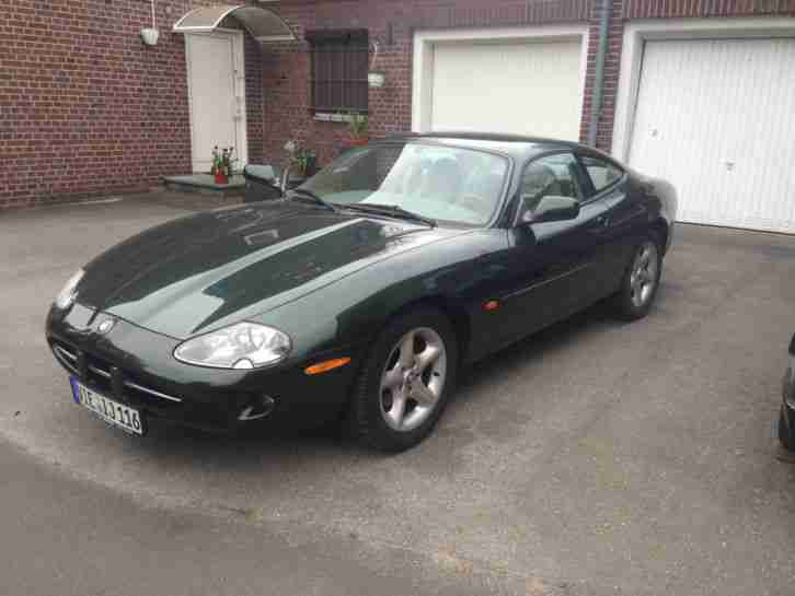 Jaguar XK8