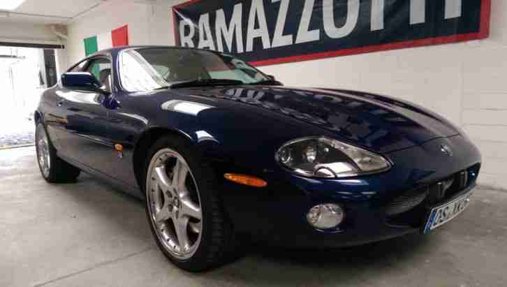 Jaguar XKR 4.2 Coupé RHD 2003