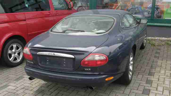 Jaguar XKR Unfall
