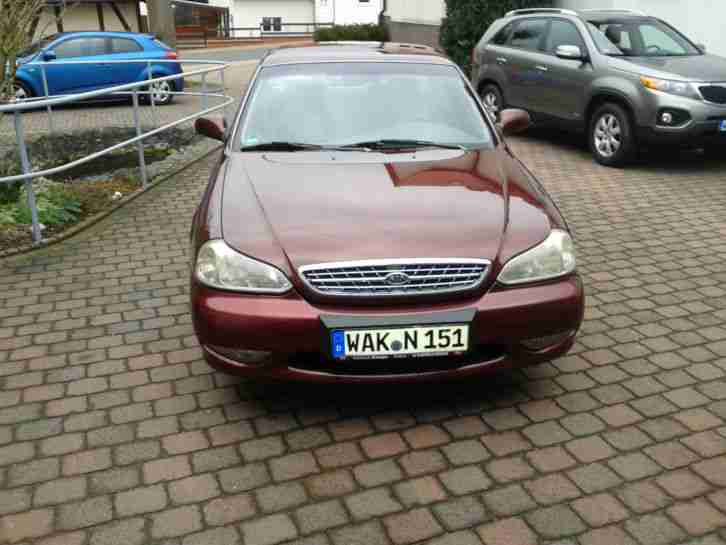 Kia Clarus