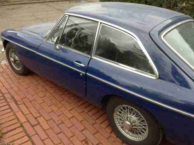 MG MGB--GT