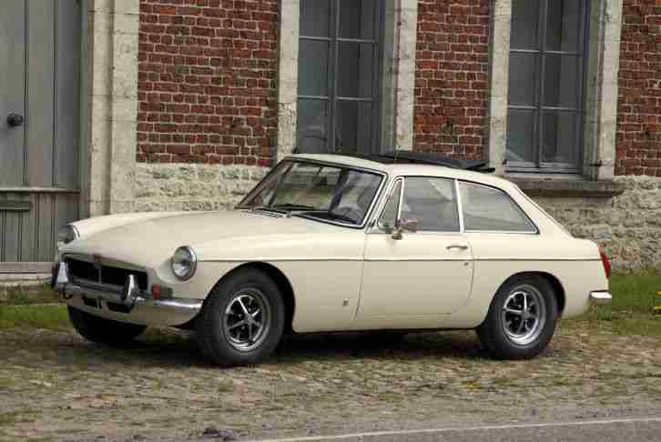 MGB GT