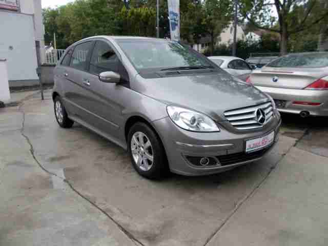 Mercedes-Benz B 170