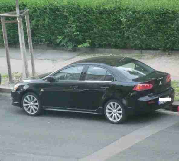 Mitsubishi Lancer 1.8 CYO Intense