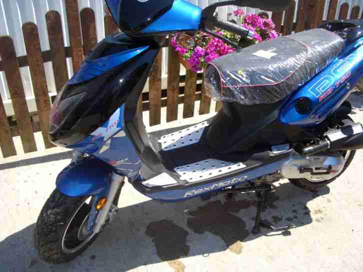 Mofa Rex - RS 750