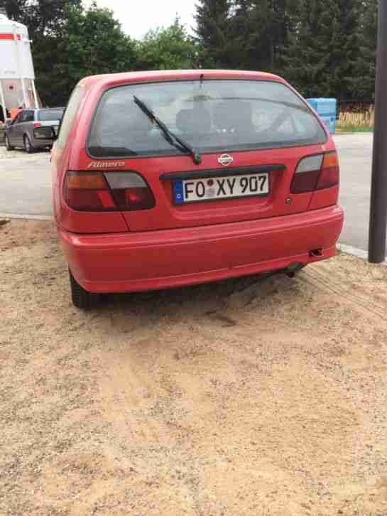 Nissan Almera