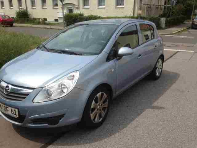 Opel Corsa 1.2 16V Edition