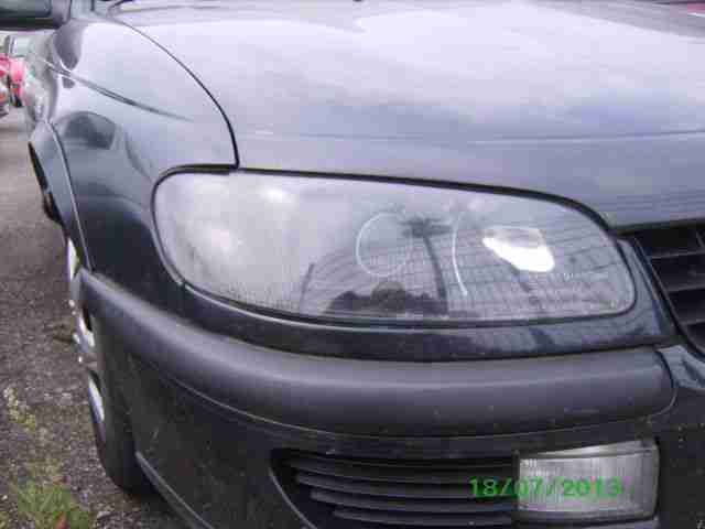 Opel Omega Caravan 2.5L