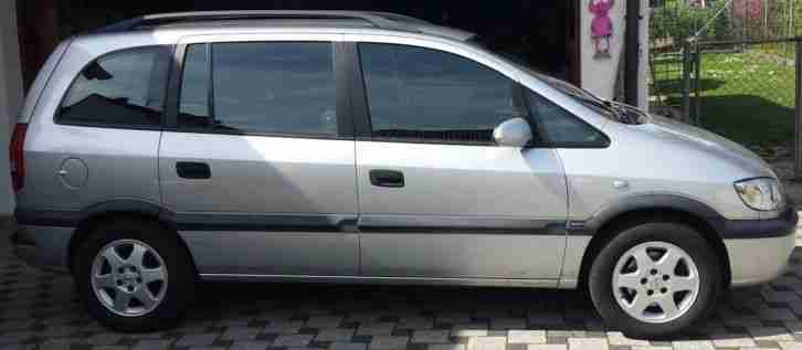 Opel Zafira 1, 8