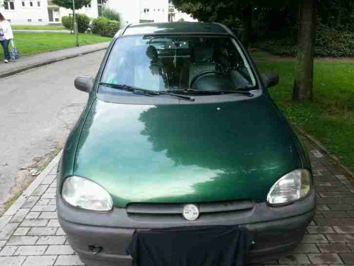Opel corsa b auto