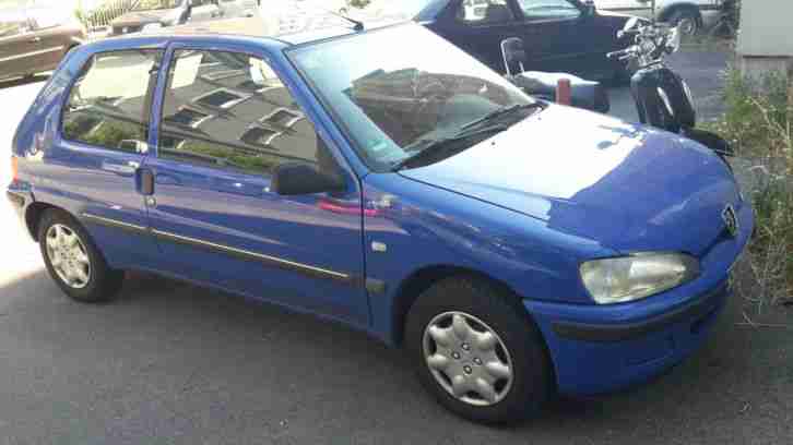 Peugeot 106