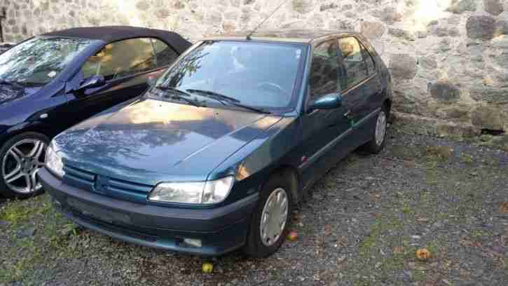 Peugeot 306
