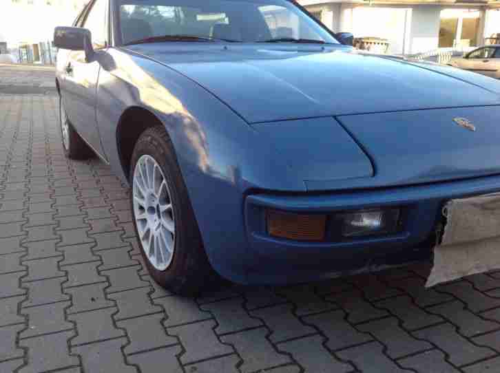 Porsche 924