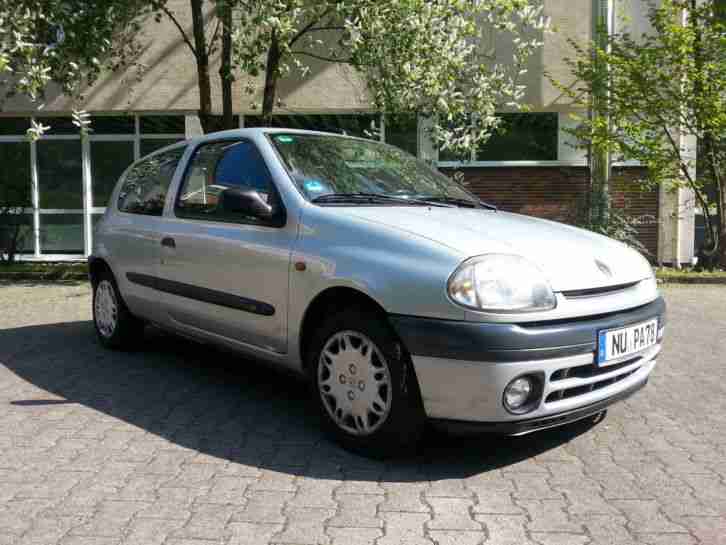 Renault Clio 1, 2  TÜV bis März 2018