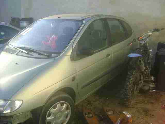Renault Megane Scenic 1.6e