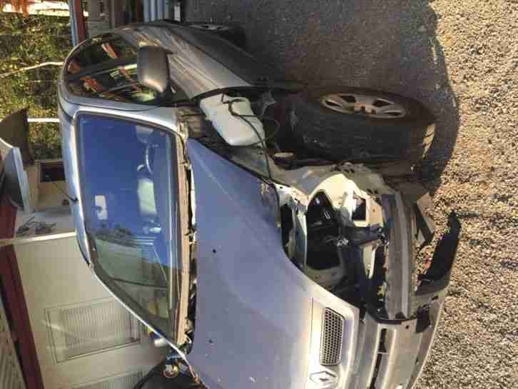 Renault  Megane Scenic Rx4