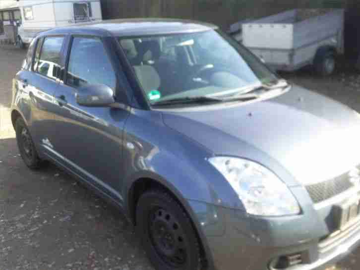 SUZUKI SWIFT 4X4