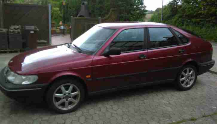 Saab 900 II