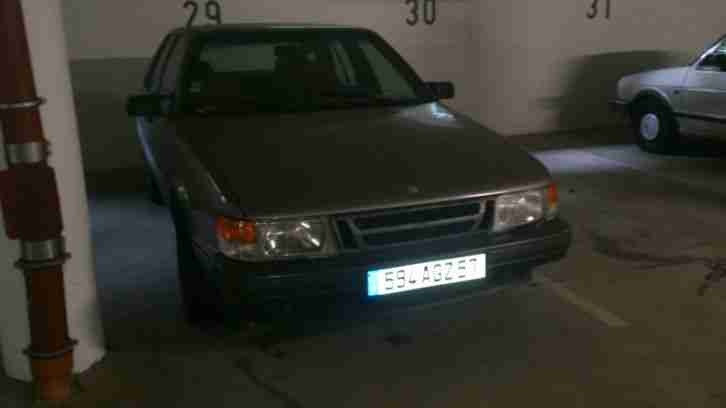 Saab 9000 i
