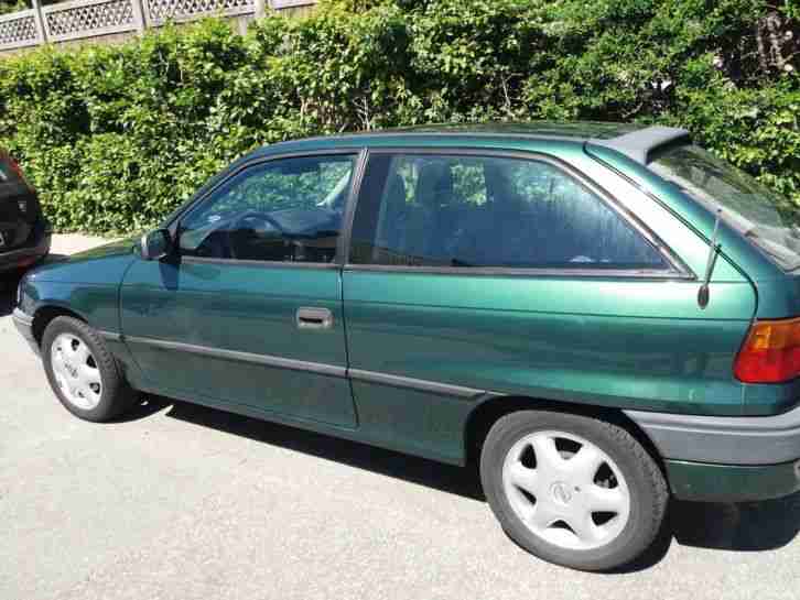 Scheibenbremsklötze Opel Astra