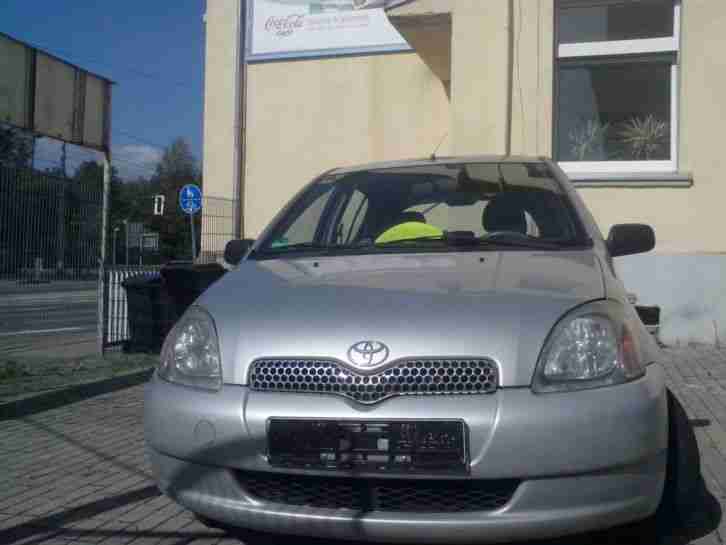 TOYOTA JAHRES