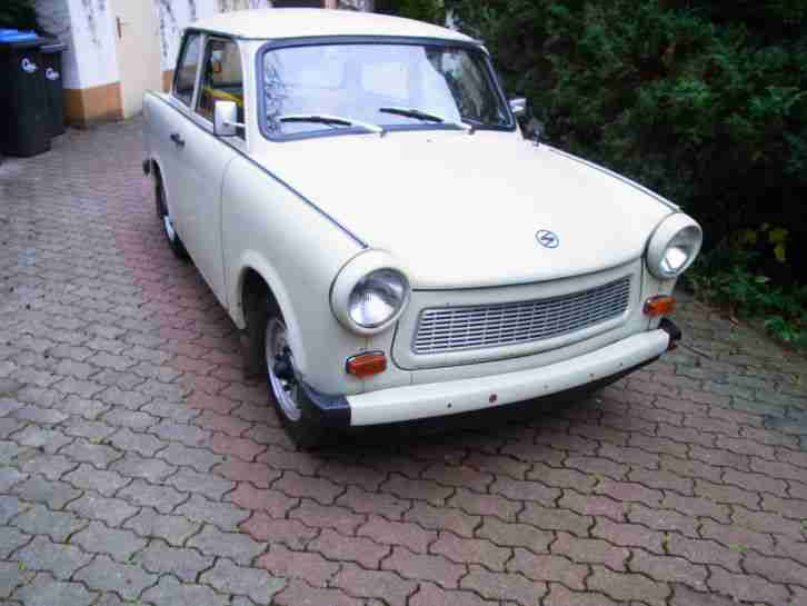 TRABANT 601