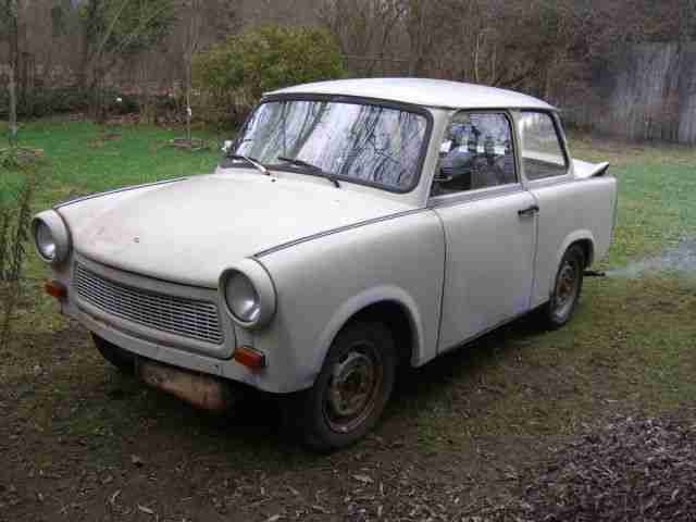 TRABANT 601