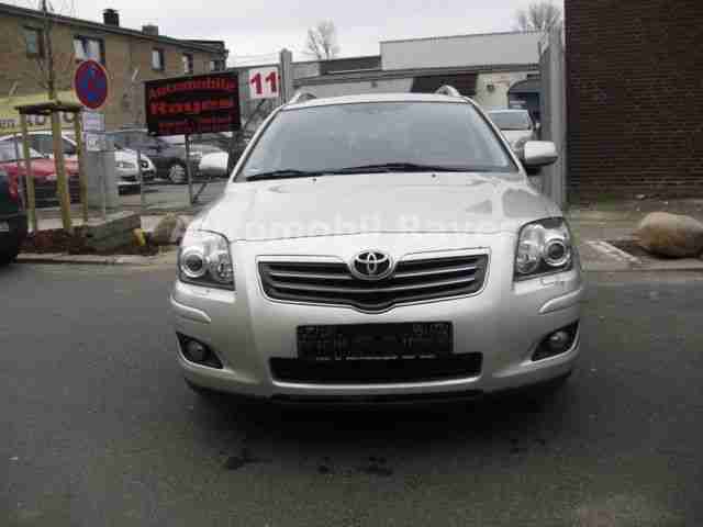 Toyota Avensis 2.2  Combi Sol