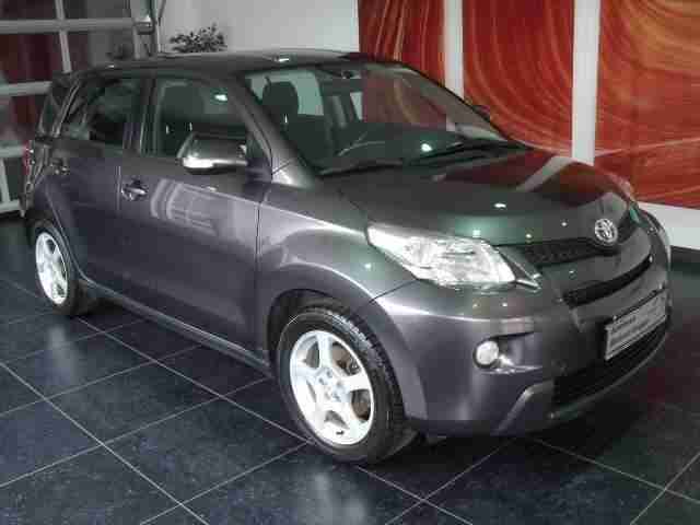 Toyota Urban Cruiser 1.33 4x2 Town