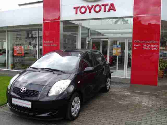 Toyota Yaris 1.3 VVT-i Sol