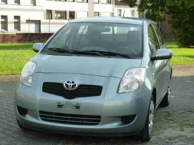 Toyota Yaris Sol