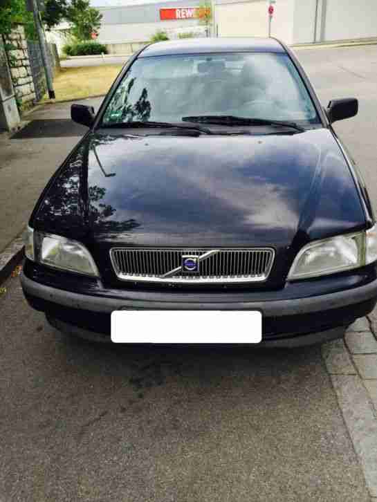 Volvo V 40