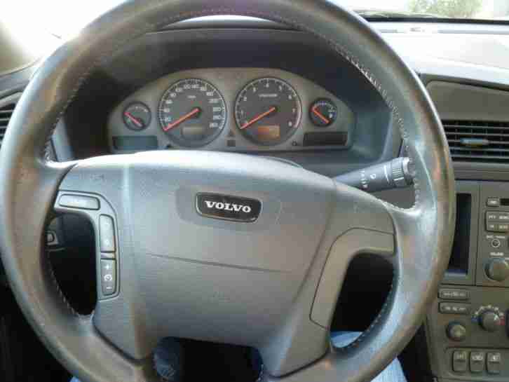 Volvo V70II 2.4T