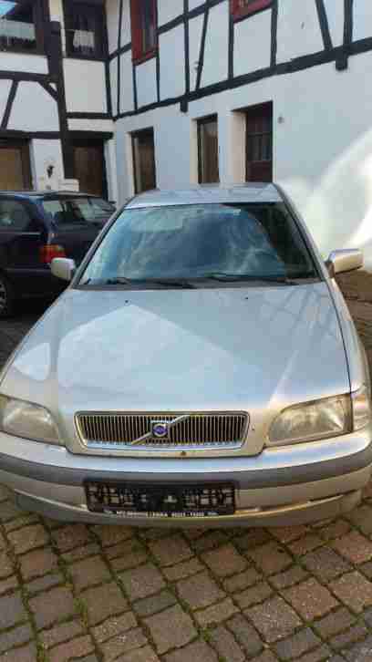 Volvo v40 2.0T