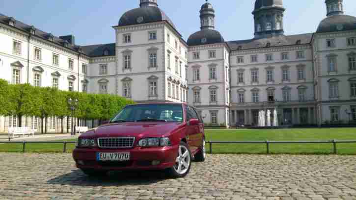 Volvo v70