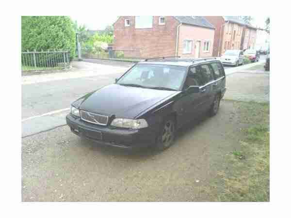 volvo v 70
