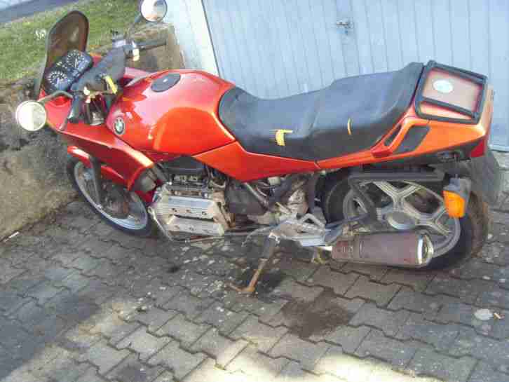 BMW K75