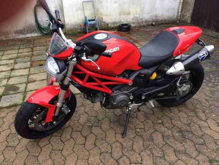 Ducati 796 Monster - ABS