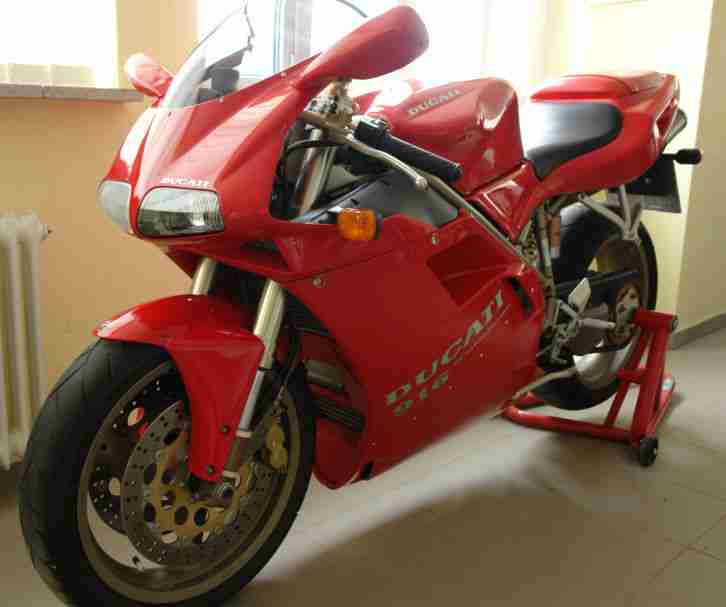 Ducati 916 S