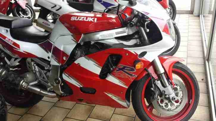 GSX-R 750